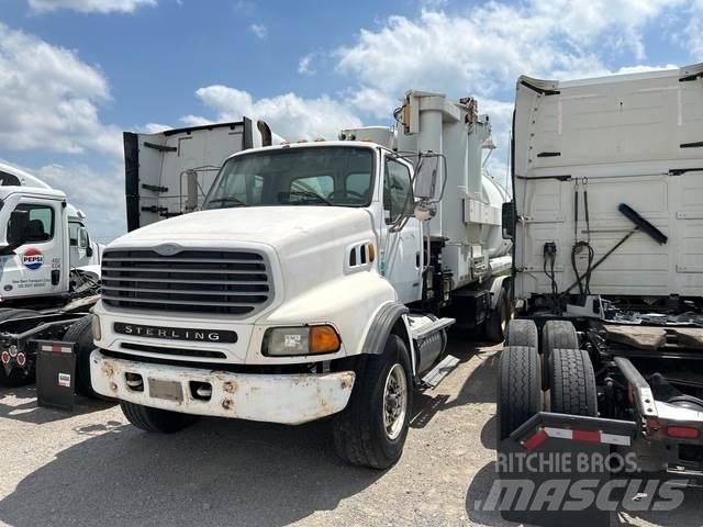 Sterling L9500 组合/真空油槽车