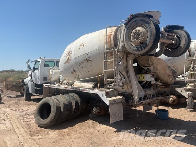 Sterling L9500 其他货车