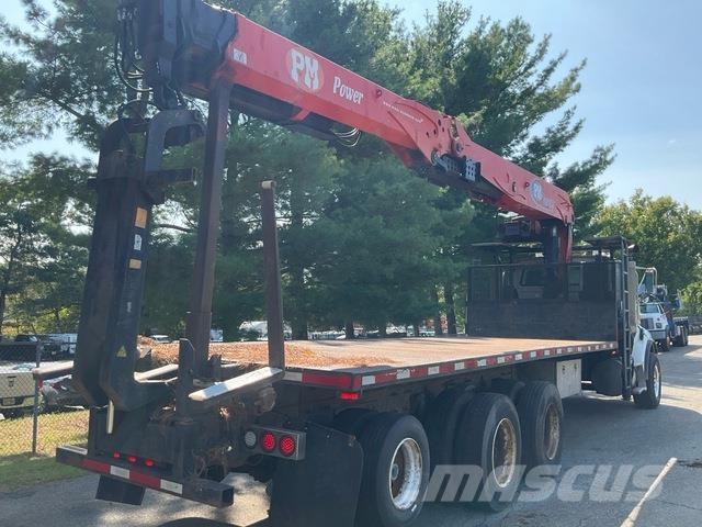 Sterling L9500 其他货车