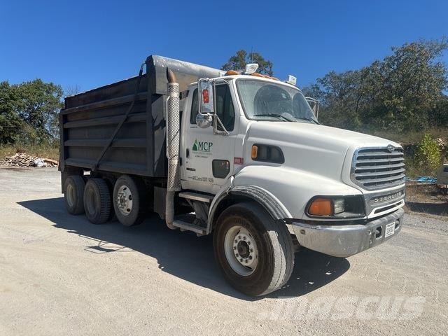 Sterling L9500 自卸式货车