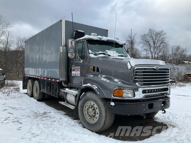 Sterling L9500 油罐车