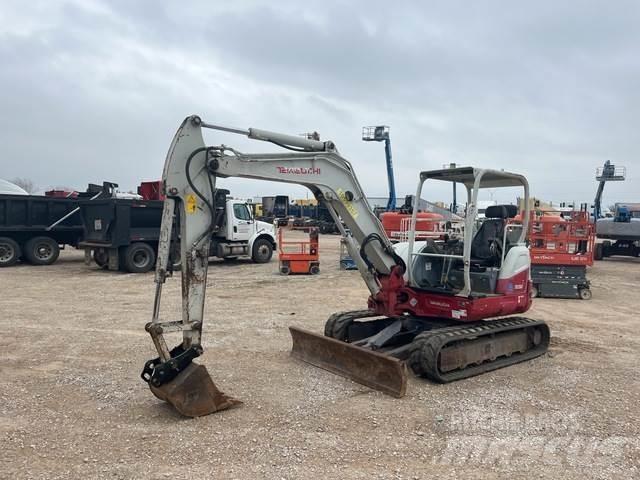 Takeuchi TB260 履带挖掘机
