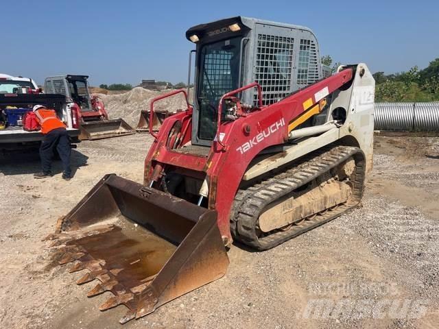 Takeuchi TL12 滑移装载机