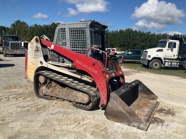 Takeuchi TL12 滑移装载机