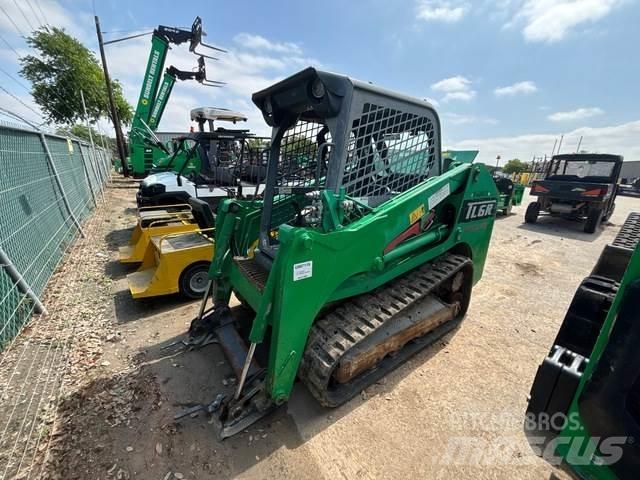 Takeuchi TL6R 滑移装载机