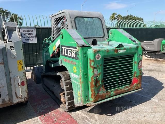 Takeuchi TL6R 滑移装载机