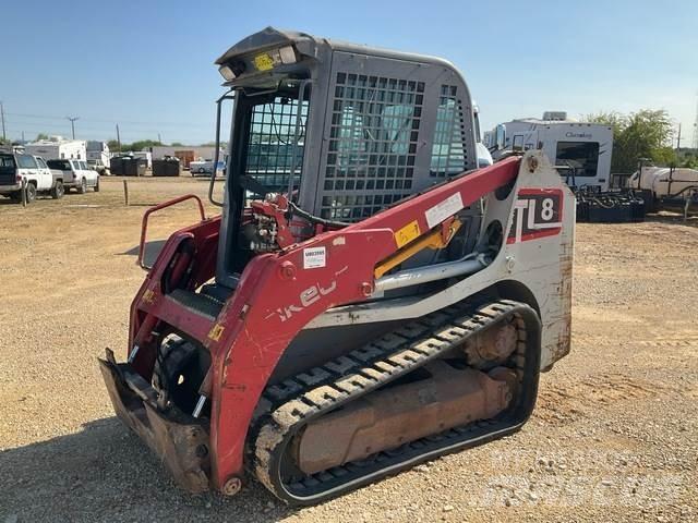 Takeuchi TL8 滑移装载机