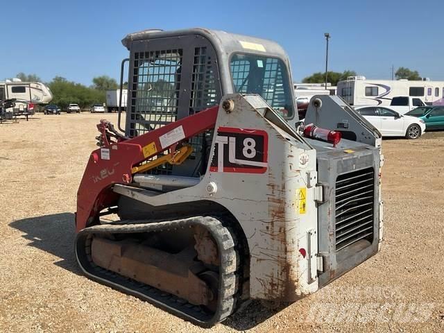 Takeuchi TL8 滑移装载机