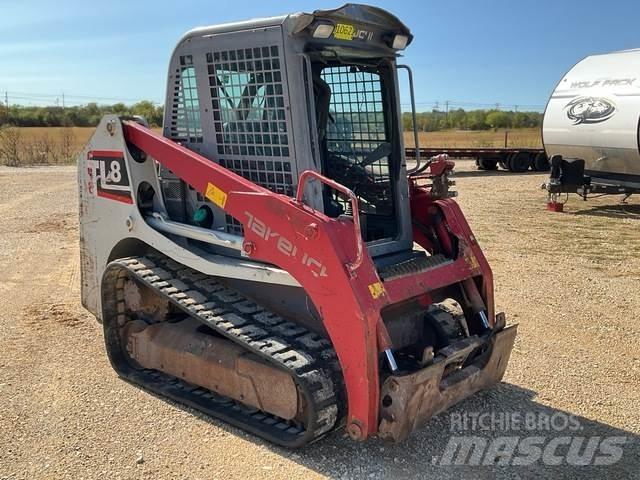 Takeuchi TL8 滑移装载机