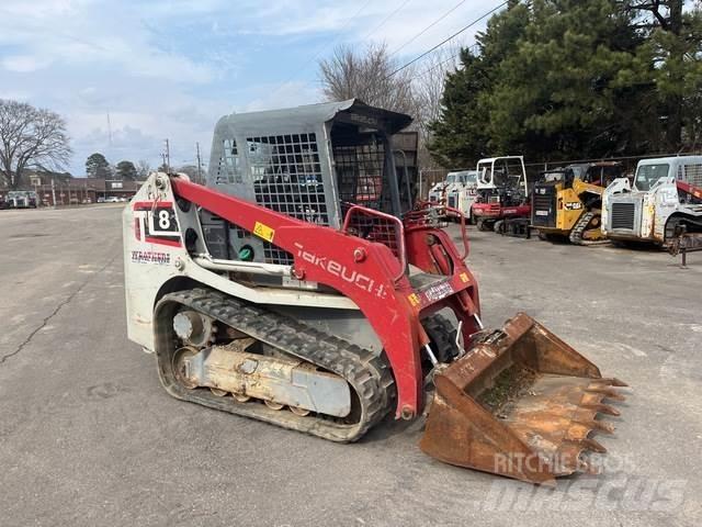 Takeuchi TL8 滑移装载机