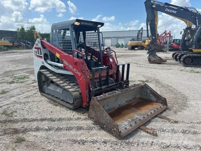 Takeuchi TL8 滑移装载机