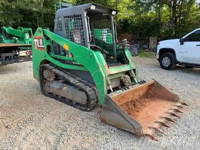 Takeuchi TL8 滑移装载机