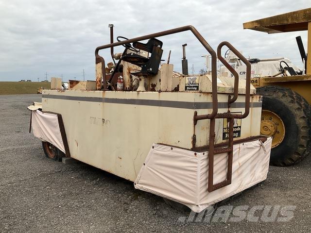 Tampo  胶轮压路机