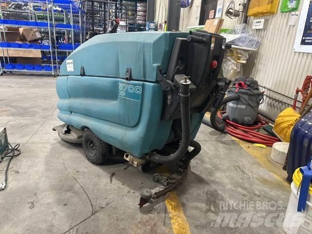 Tennant 5700XP 洗涤器烘干机