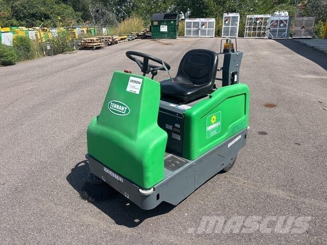 Tennant 6100 室内清扫机