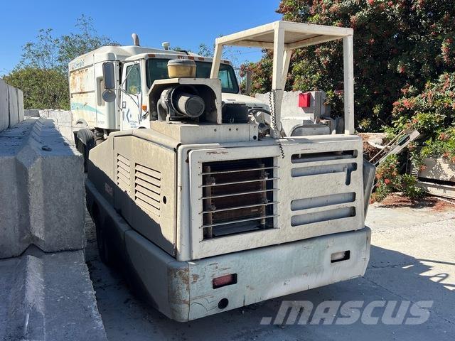 Tennant 800 室内清扫机