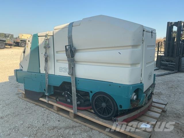 Tennant 8300 洗涤器烘干机