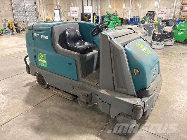 Tennant M17 洗涤器烘干机