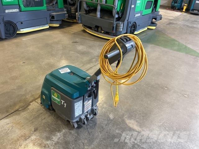 Tennant T1 洗涤器烘干机