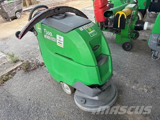 Tennant T300E 洗涤器烘干机