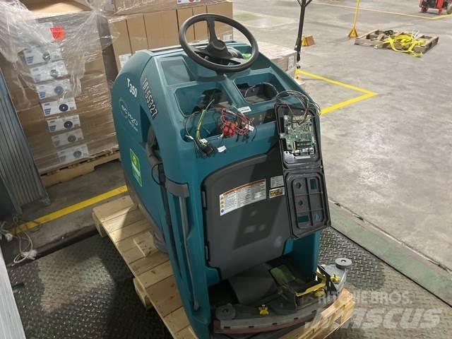Tennant T350 洗涤器烘干机