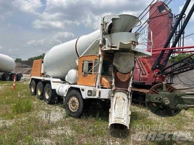 Terex  其他货车