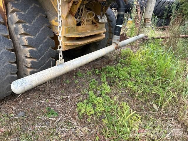 Terex 3303 水罐车