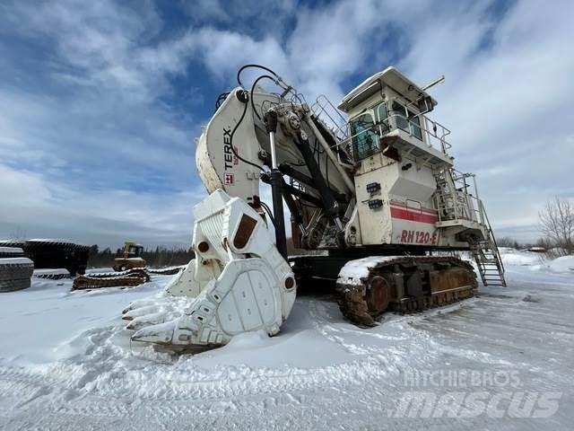 Terex RH120E 前铲挖掘机