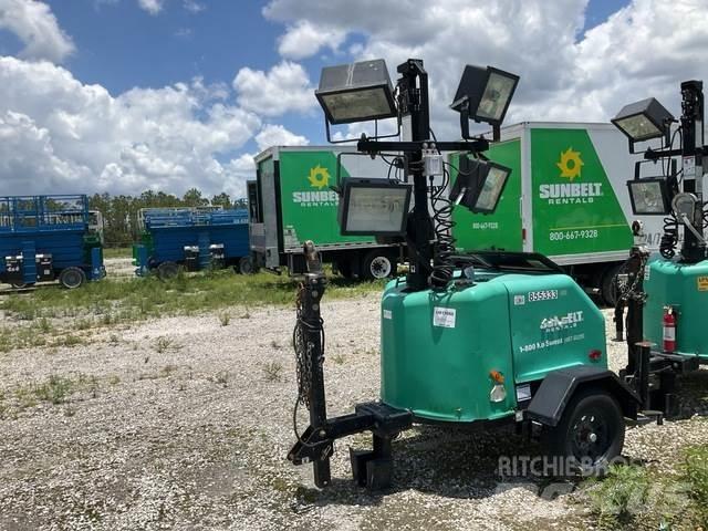Terex RL4 拖车式灯塔