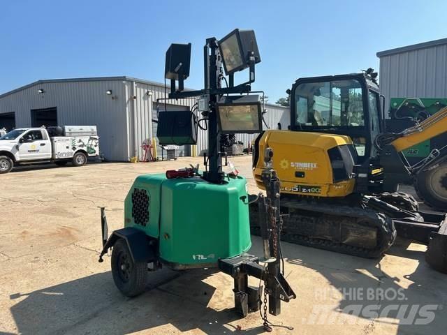 Terex RL4 拖车式灯塔