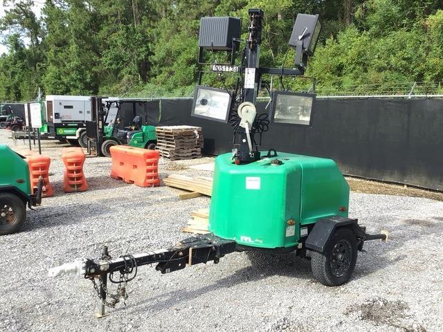 Terex RL4 拖车式灯塔