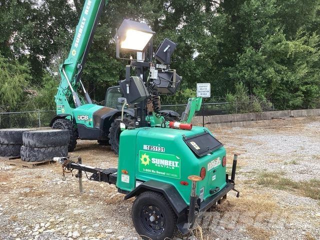 Terex RL4 拖车式灯塔