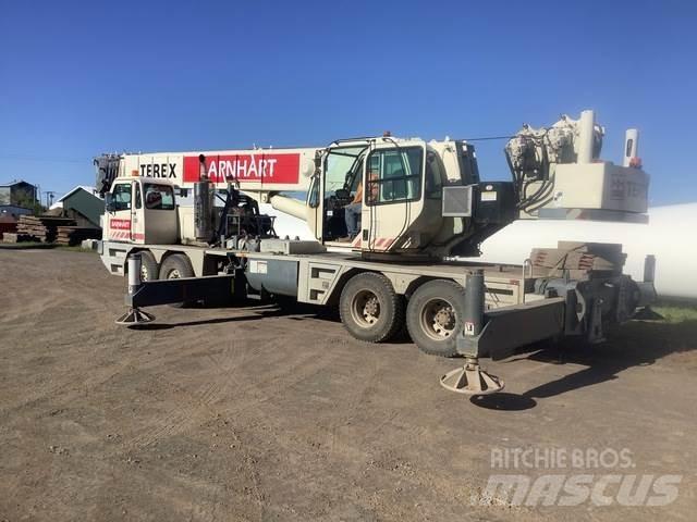 Terex T500 履带起重机