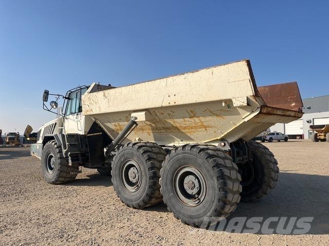 Terex TA300 铰接式自卸车