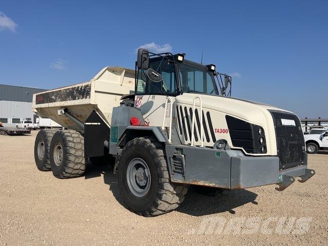 Terex TA300 铰接式自卸车