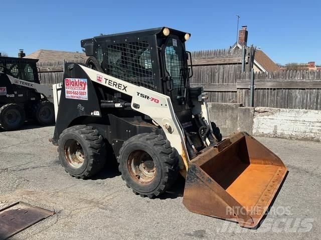 Terex TSR-70 滑移装载机