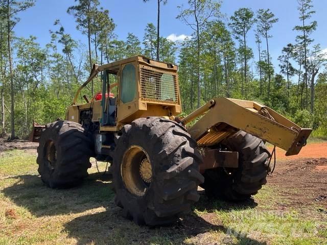 Timberjack 460 粉碎机