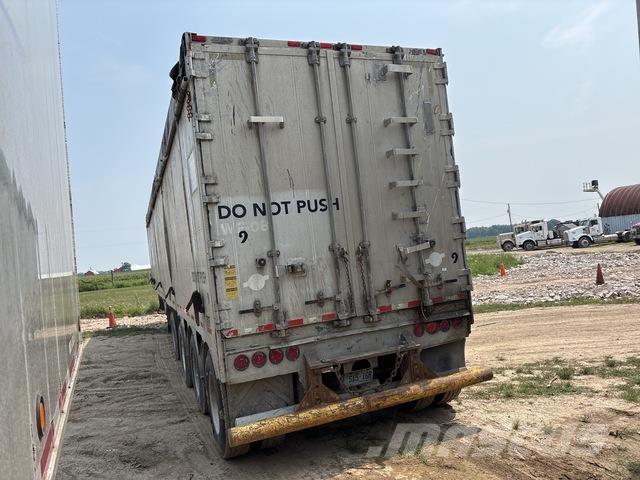 Titan  自装卸半拖车