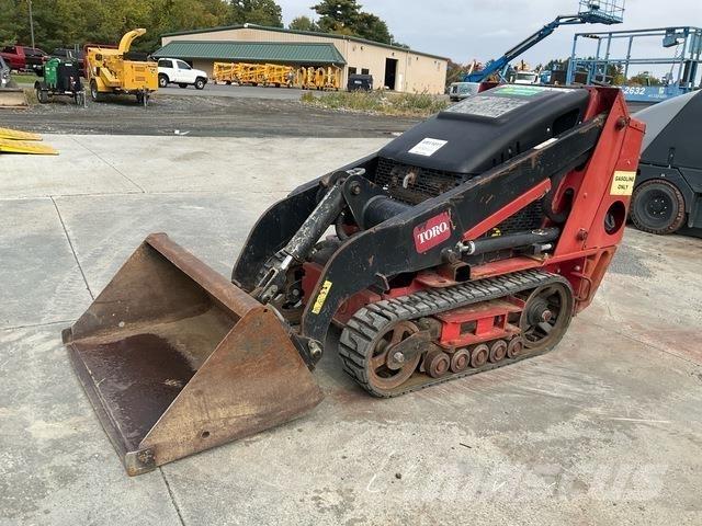 Toro 22321 滑移装载机