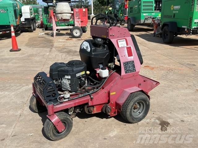 Toro 29521 通风机和垂直割草机