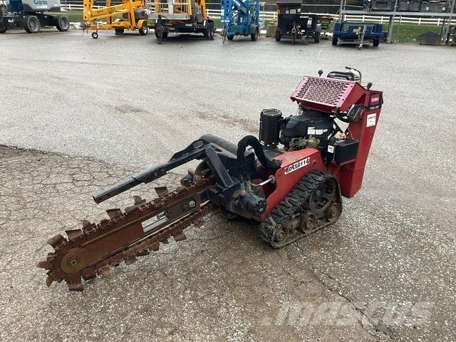Toro TRX 20 挖沟机