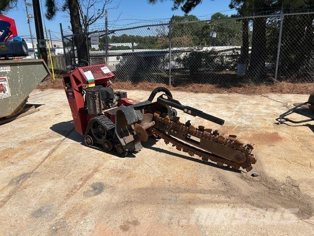 Toro TRX-20 挖沟机