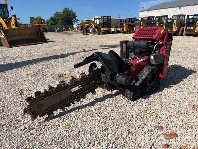 Toro TRX-300 挖沟机