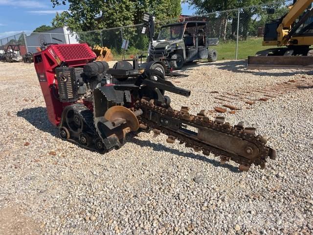 Toro TRX-300 挖沟机