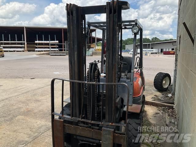 Toyota 6FGU30 建筑机械-其他