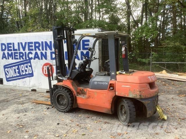 Toyota 7DFU35 其他叉车