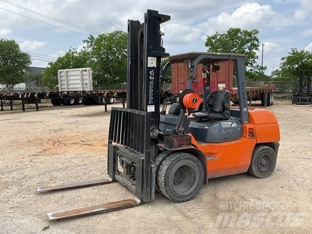 Toyota 7FDKU40 建筑机械-其他
