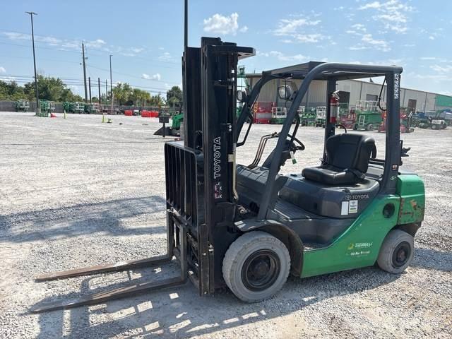 Toyota 7FGU25 建筑机械-其他