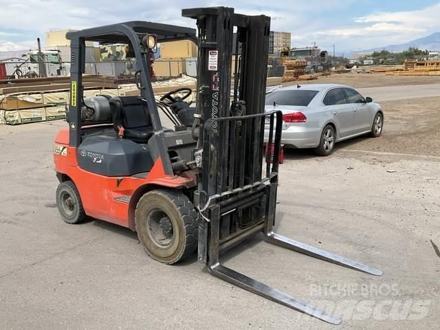 Toyota 7FGU25 建筑机械-其他