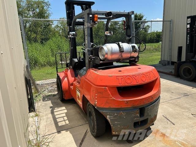 Toyota 7FGU35 建筑机械-其他